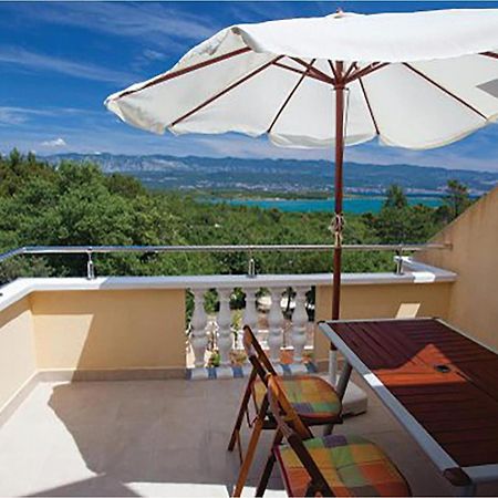Amazing Apartment In Malinska With Kitchen Exterior photo